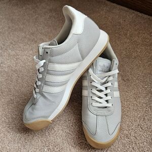 Adidas Vintage Inspired Somoa Trainers, Gray/white Size 9